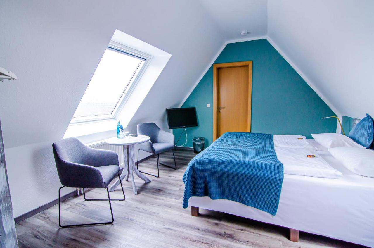 Hotel Blischke คาโรลิเนนซีล ภายนอก รูปภาพ