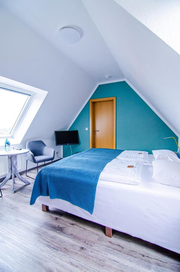 Hotel Blischke คาโรลิเนนซีล ภายนอก รูปภาพ