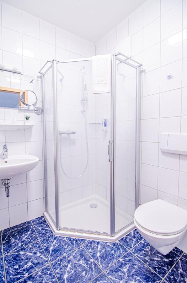 Hotel Blischke คาโรลิเนนซีล ภายนอก รูปภาพ